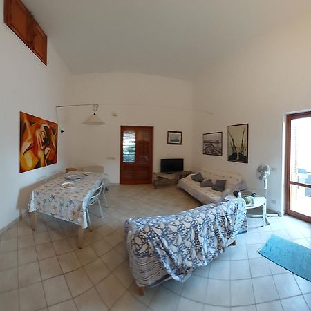 Villa Punta Lunga ファヴィニャーナ エクステリア 写真