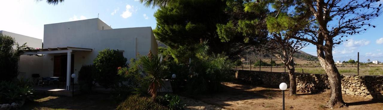 Villa Punta Lunga ファヴィニャーナ エクステリア 写真