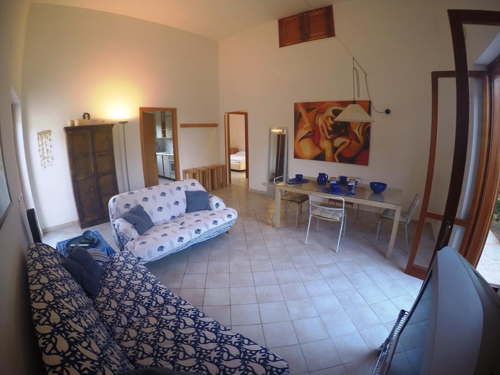 Villa Punta Lunga ファヴィニャーナ エクステリア 写真